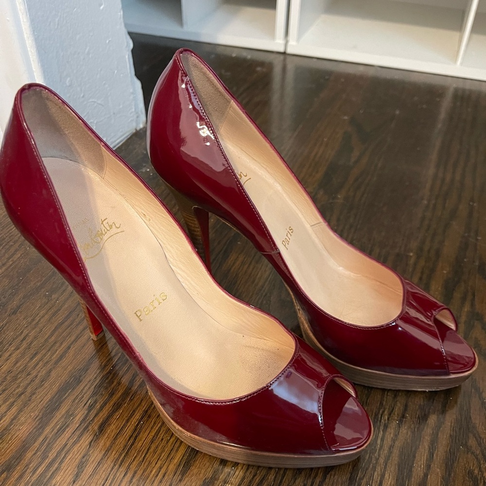 Red Christian louboutin platform heels. Size 40.5